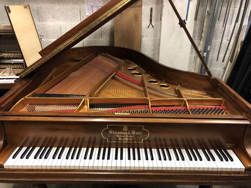 Accord pour des pianos haut de gammes dans le Luberon