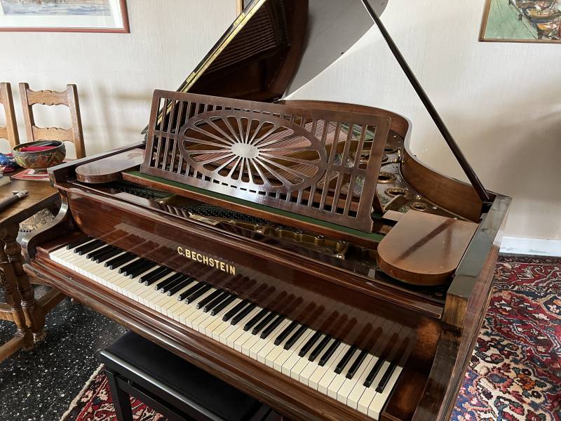 Accord pour des pianos haut de gammes dans le Luberon