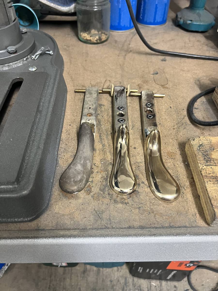 Réviser son piano acoustique : des raisons musicales et économiques.