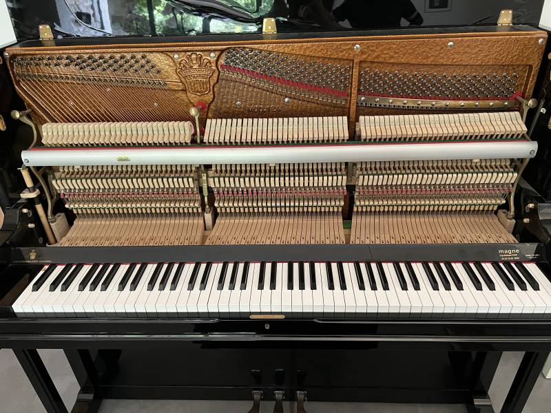 Accord pour des pianos haut de gammes dans le Luberon