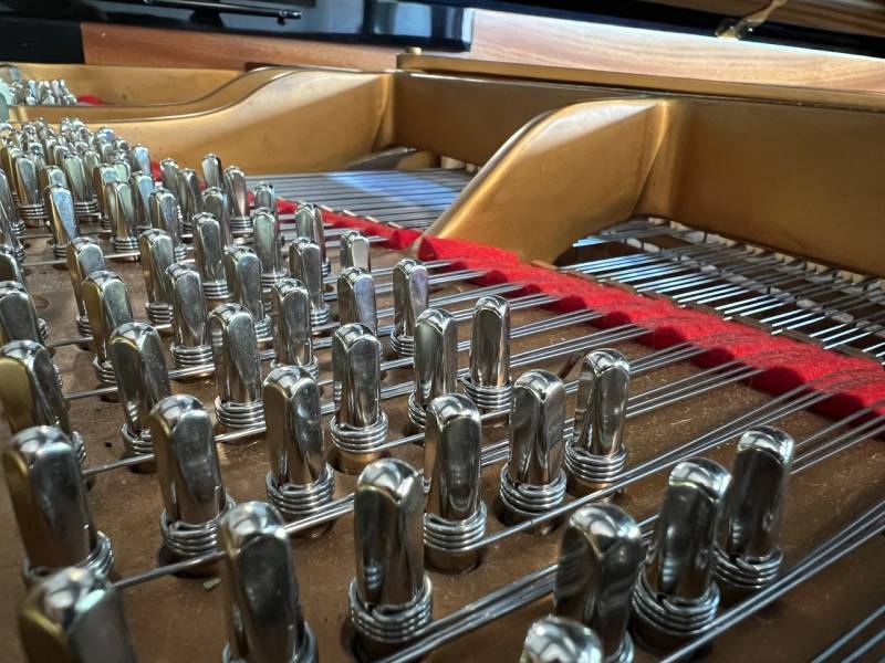 Restauration d'un Steinway & Sons modèle C de 1980 pour un client de Pernes-les-Fontaines
