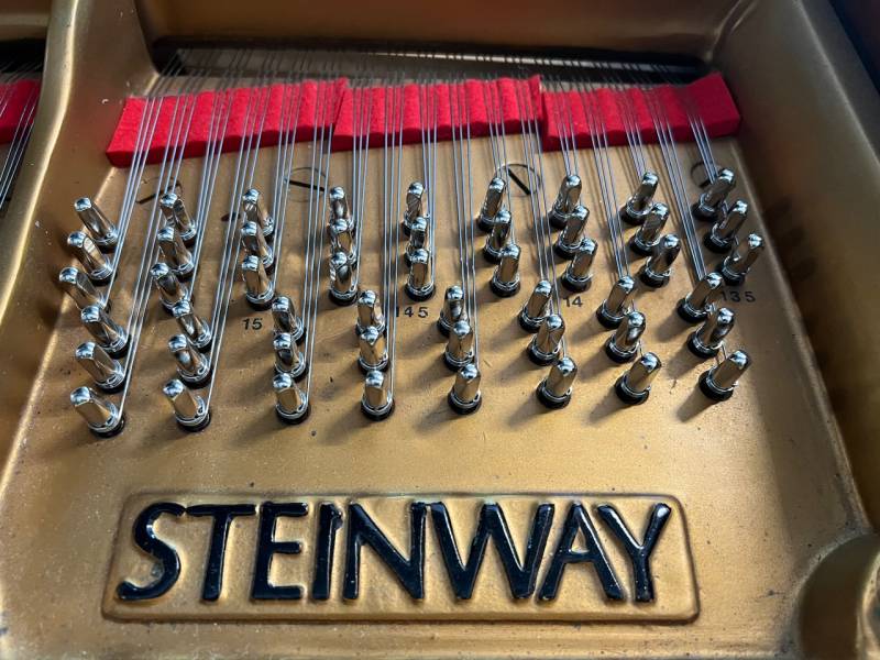 Restauration d'un Steinway & Sons modèle C de 1980 pour un client de Pernes-les-Fontaines