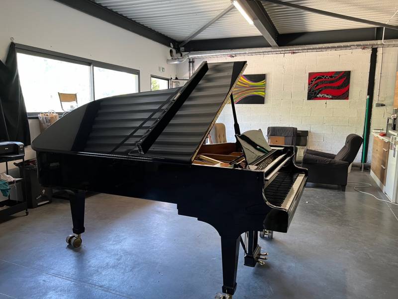 Restauration d'un Steinway & Sons modèle C de 1980 pour un client de Pernes-les-Fontaines