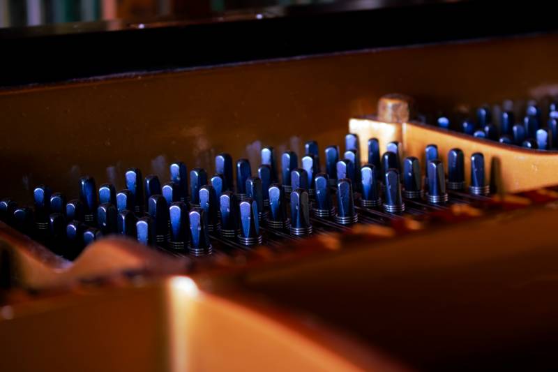 Suivi des pianos après leurs restauration dans notre atelier au Thor